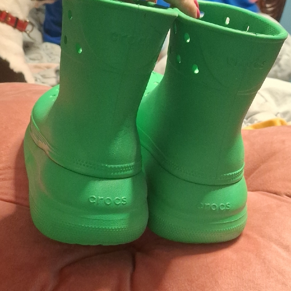 CROCS Kids Green Rain Boots - Picture 3 of 7